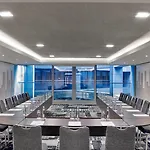 Le Meridien Etiler מלון 5*