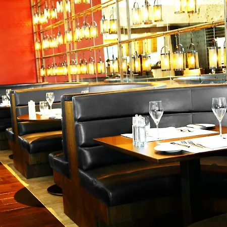 Hotell Le Meridien Etiler 5*