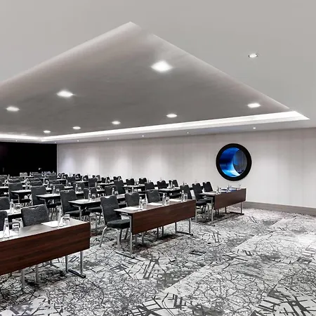 Le Meridien Etiler 5* İstanbul
