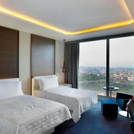 Le Meridien Etiler Otel 5*