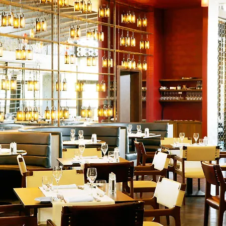 Hotell Le Meridien Etiler 5*