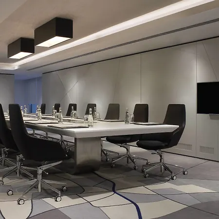 Hotell Le Meridien Etiler 5*