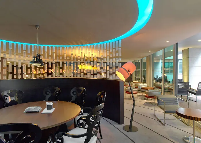 Le Meridien Etiler 5*