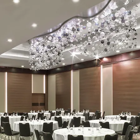 Le Meridien Etiler