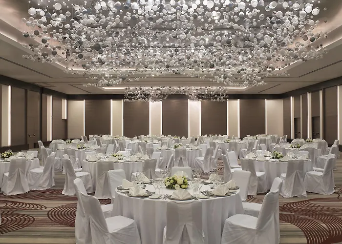 Отель Le Meridien Etiler 5*