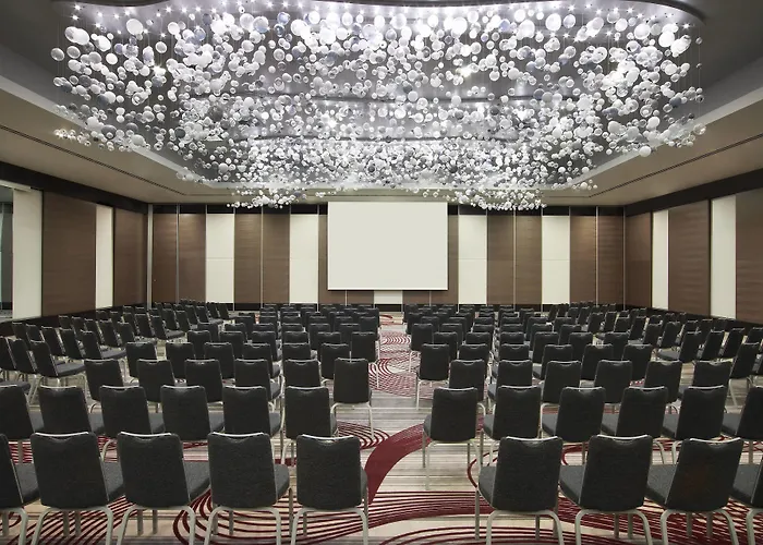 Отель Le Meridien Etiler